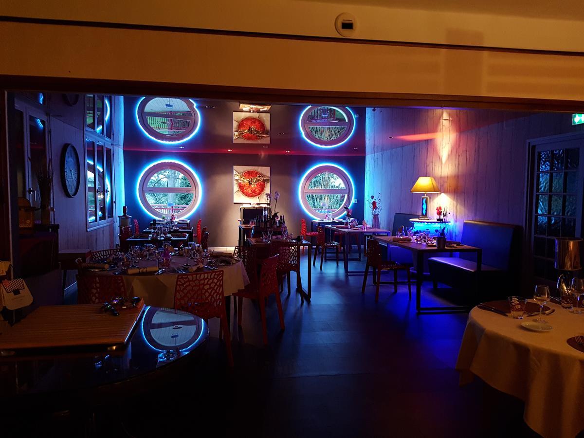 Relais Vosgien - Hotel Restaurant "La Table De Sophia" Saint-Pierremont  Zewnętrze zdjęcie